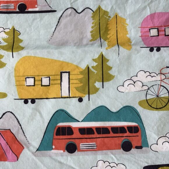 Camp Site 2016 Blend Fabric 42 x 28 Print Of Pink Camper Tents Bicycles - Picture 4 of 7